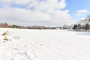 2100 N Oakwoods Ct, Summit, WI 53066 - Photo 60