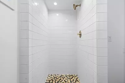 2008  Lenora Dr, West Bend, WI 53090 - Photo 22