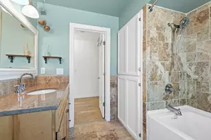 2008 Lenora Dr, West Bend, WI 53090 - Photo 16