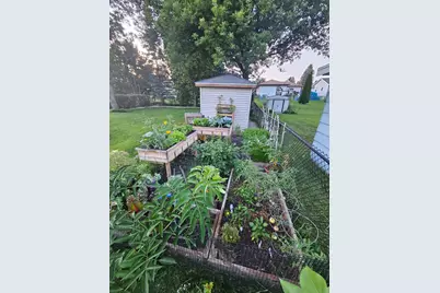 2008  Lenora Dr, West Bend, WI 53090 - Photo 28