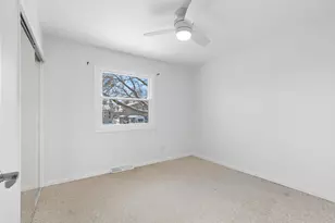 2008 Lenora Dr, West Bend, WI 53090 - Photo 18