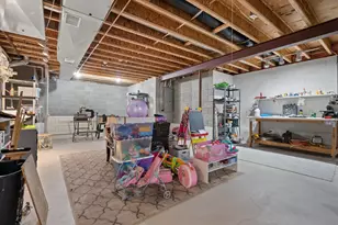 W261N2830 Woodburne Ct, Pewaukee, WI 53072 - Photo 42