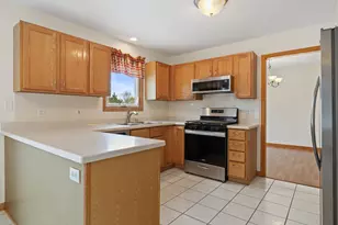 3310 108th Pl, Pleasant Prairie, WI 53158 - Photo 16