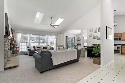 1401  Country Club Ln, Watertown, WI 53098 - Photo 16