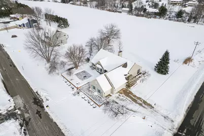 1401  Country Club Ln, Watertown, WI 53098 - Photo 52