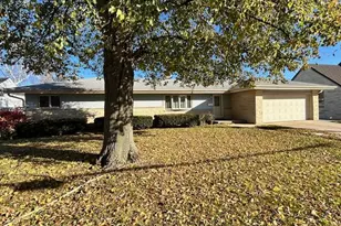 5919 37th Ave, Kenosha, WI 53144 - Photo 2