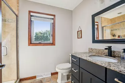 W281N7030  Huntington Ct, Merton, WI 53029 - Photo 14