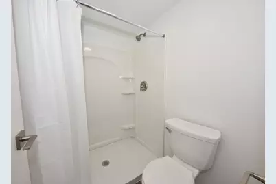 8605 N Servite Dr #105, Milwaukee, WI 53223 - Photo 18