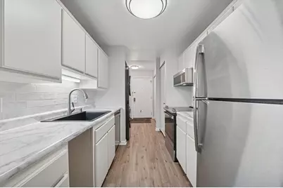 5200 S Tuckaway Blvd #250c, Greenfield, WI 53221 - Photo 10