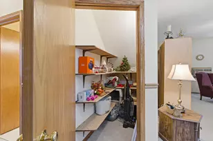 761 Cherokee Path, Lake Mills, WI 53551 - Photo 12