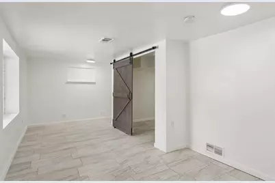 W8771  Walnut Rd, Richmond, WI 53115 - Photo 4