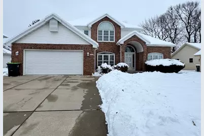 10410 S Kelly Dr, Milwaukee, WI 53154 - Photo 1