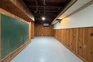 6737 W Cleveland Ave, Milwaukee, WI 53219 - Photo 12