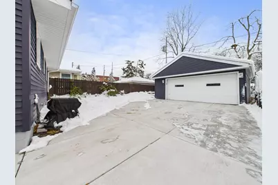 824 S 92nd St, West Allis, WI 53214 - Photo 54