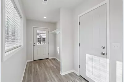 8128  Truman Ct, Burlington, WI 53105 - Photo 6