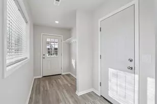 8128 Truman Ct, Burlington, WI 53105 - Photo 6