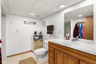5425 Old Q Rd, Kossuth, WI 54220 - Photo 18