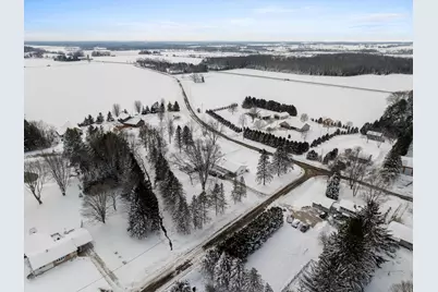 5425  Old Q Rd, Kossuth, WI 54220 - Photo 38