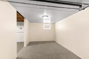 6221 W Fairview Ave, Milwaukee, WI 53213 - Photo 22