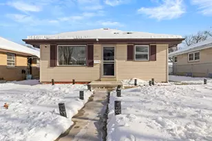 4556 N 71st St, Milwaukee, WI 53218 - Photo 4