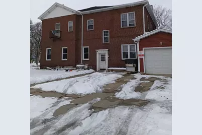 939  College Ave, Racine, WI 53403 - Photo 12