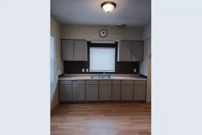 1225  Goold St, Racine, WI 53402 - Photo 2