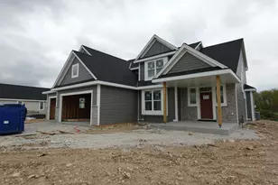 N74W24747 Lauren Dr, Sussex, WI 53089 - Photo 1