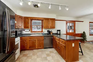 723 Motor Ave, Waukesha, WI 53188 - Photo 10