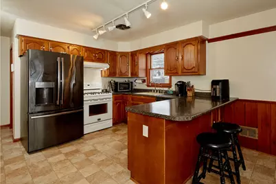 723  Motor Ave, Waukesha, WI 53188 - Photo 8