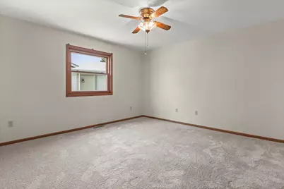 635  Constitution Ln, DeForest, WI 53532 - Photo 18