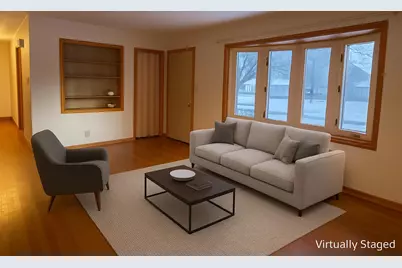 1716  George St, Manitowoc, WI 54220 - Photo 4