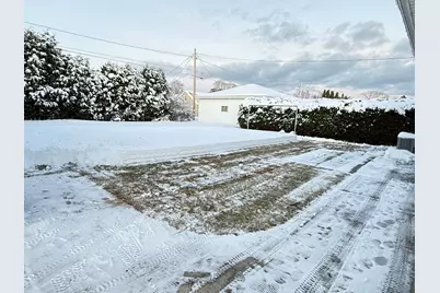 1716  George St, Manitowoc, WI 54220 - Photo 28