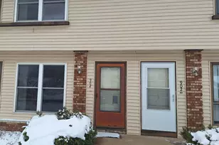 904 12th Ave, Onalaska, WI 54650 - Photo 1