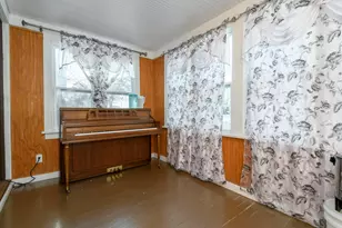 4910 N 107th St, Milwaukee, WI 53225 - Photo 6