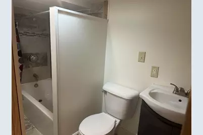 1717  Edgewood Ave, Racine, WI 53404 - Photo 16