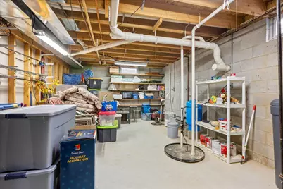 N6957  Jennifer Dr, Plymouth, WI 53073 - Photo 36