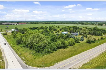 18514  75th St, Bristol, WI 53104 - Photo 2