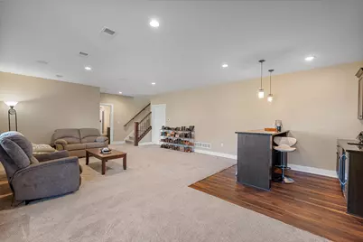 7908 E Stone Ridge Dr, Lannon, WI 53046 - Photo 22