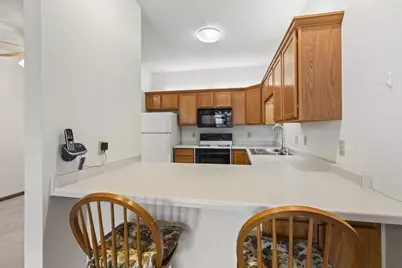 N43W32907  Rasmus Rd #6C, Nashotah, WI 53058 - Photo 8