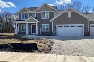 4957 113th St, Pleasant Prairie, WI 53158 - Photo 2
