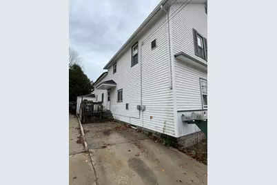 2009  Madison St, Two Rivers, WI 54241 - Photo 4