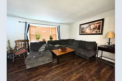 2902  Tilden Ave, Delavan, WI 53115 - Photo 10