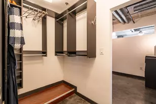 102 N Water St, Milwaukee, WI 53202 - Photo 28