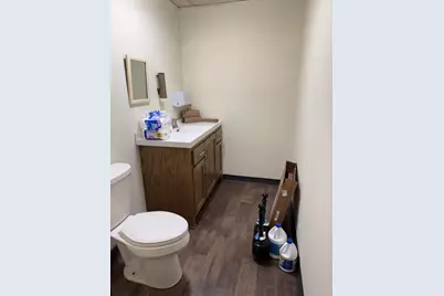 328 W Sunset Dr #330, Waukesha, WI 53189 - Photo 20