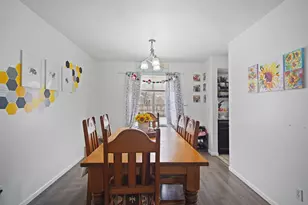 9327 69th St, Kenosha, WI 53142 - Photo 8