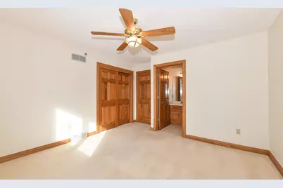 655  Machenry Cir #B, Brookfield, WI 53045 - Photo 30