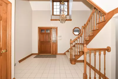 655  Machenry Cir #B, Brookfield, WI 53045 - Photo 4