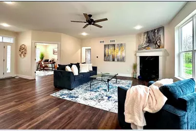 4801  Piper Ln, Racine, WI 53403 - Photo 2