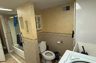 1629 West Blvd, Racine, WI 53405 - Photo 12