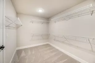 N74W17930 Mineral Dr, Menomonee Falls, WI 53051 - Photo 26